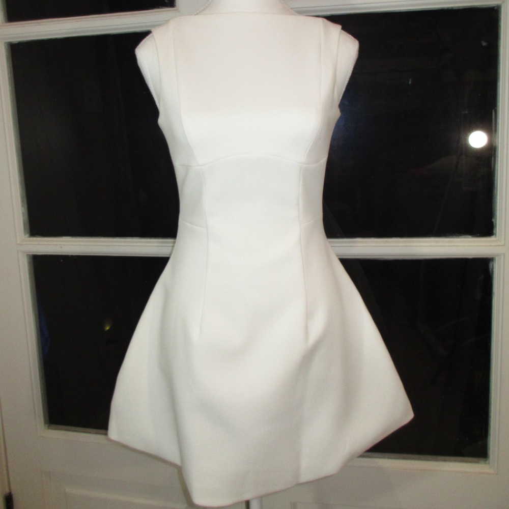 Babyboo Elegant White Sleeveless Dress Never Worn